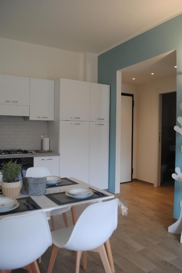 Raggio Di Sole - Pool, Tennis, Parking, Sea View & Relax Rapallo Bagian luar foto