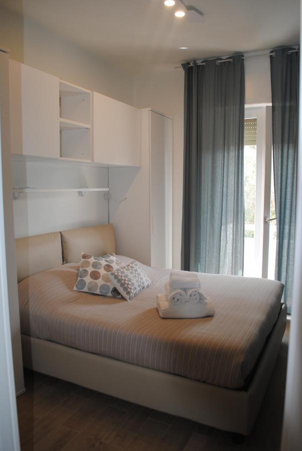 Raggio Di Sole - Pool, Tennis, Parking, Sea View & Relax Rapallo Bagian luar foto
