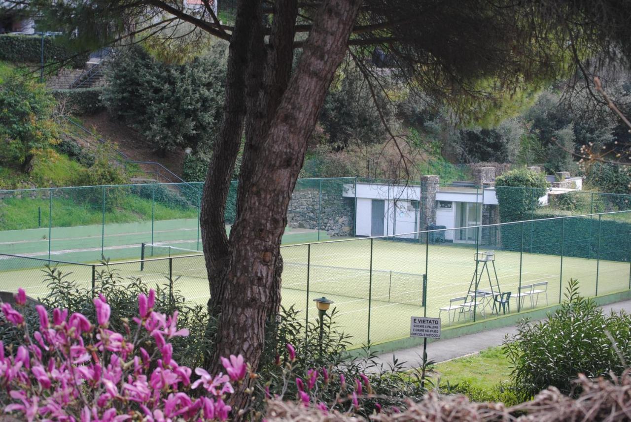 Raggio Di Sole - Pool, Tennis, Parking, Sea View & Relax Rapallo Bagian luar foto